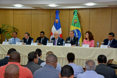 Energía y Minas reafirma su compromiso de mejorar vida de habitantes de las microcuencas