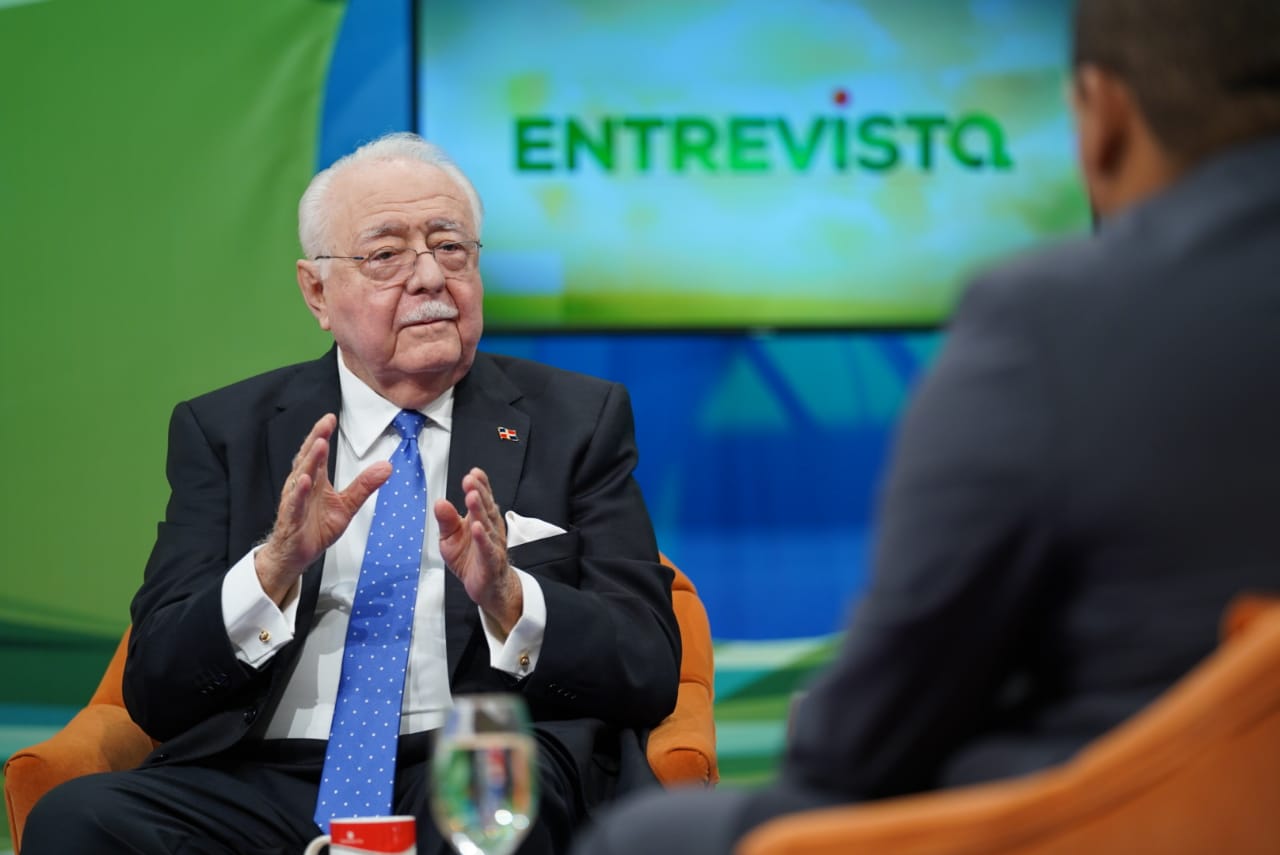 Isa Conde llama a la unidad al liderazgo político y social para realizar reformas estructurales que requiere RD