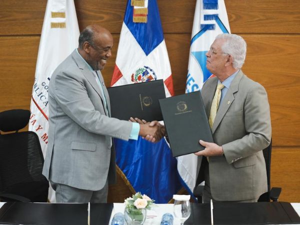 Energía y Minas y el Instituto de Educación Superior en Formación Diplomática y Consular firman convenio para reforzar la posición del Estado en áreas estratégicas