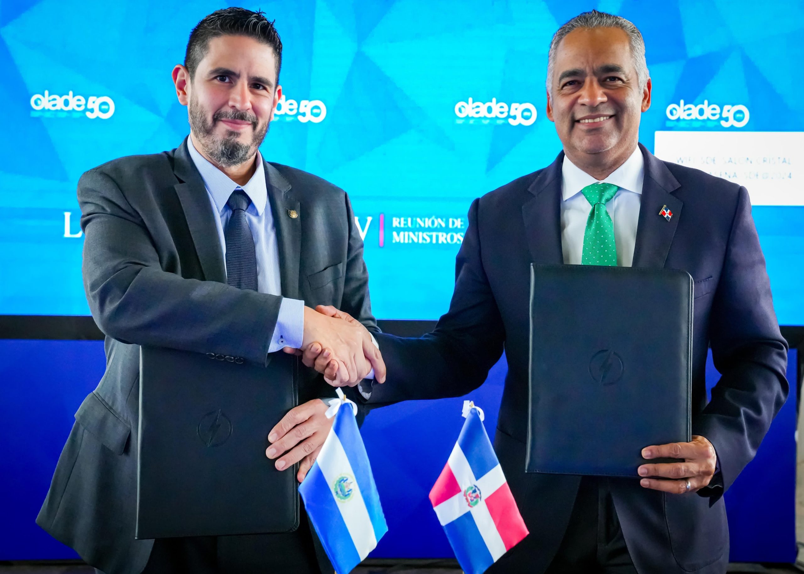 República Dominicana firma acuerdo con El Salvador para fortalecer cooperación en materia de hidrocarburos