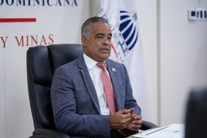 Ministro Energía y Minas convocará diálogo entre comunitarios y Barrick Pueblo Viejo