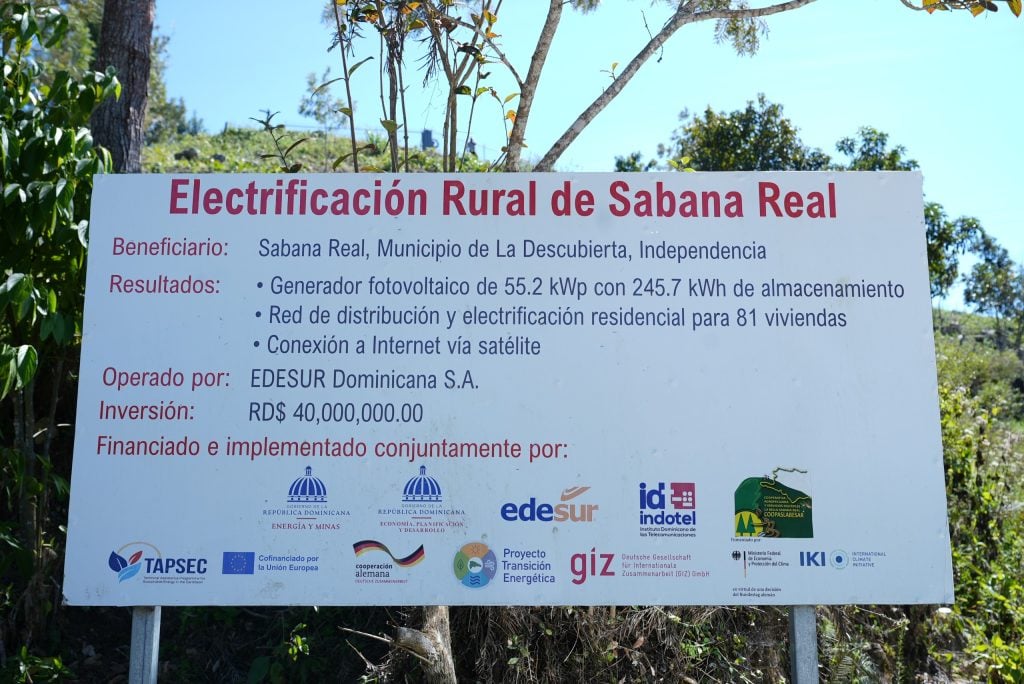 Proyecto de electrificación rural