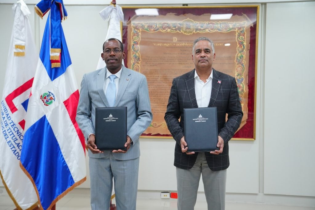 Ministro Joel Santos y el director de la Utect, Duarte Méndez