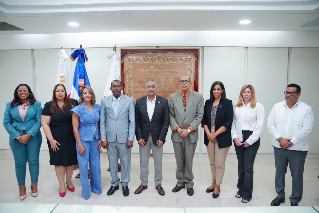 Ministro Joel Santos y el director de la Utect, Duarte Méndez