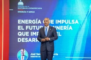 Ministro Joel Santos resalta incremento del 54 % de energía térmica en la capacidad instalada del SENI hacia 2028