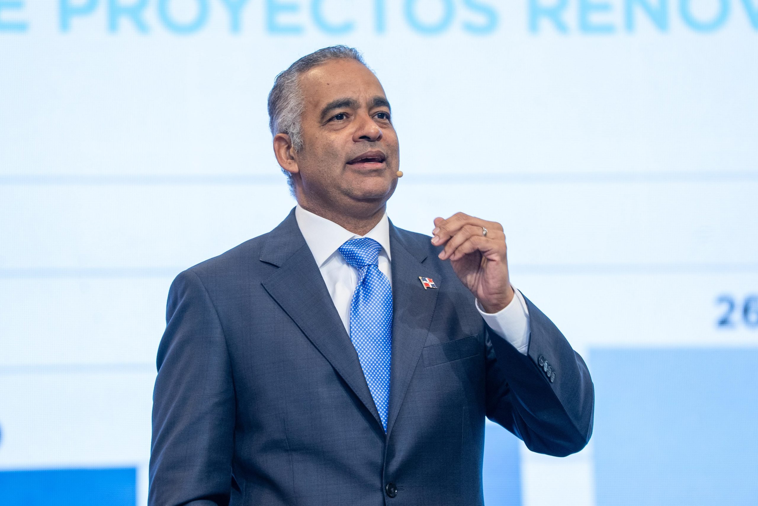 Ministro Joel Santos.