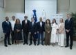El ministro Joel Santos junto a representantes de acciona.org y acciona energía.