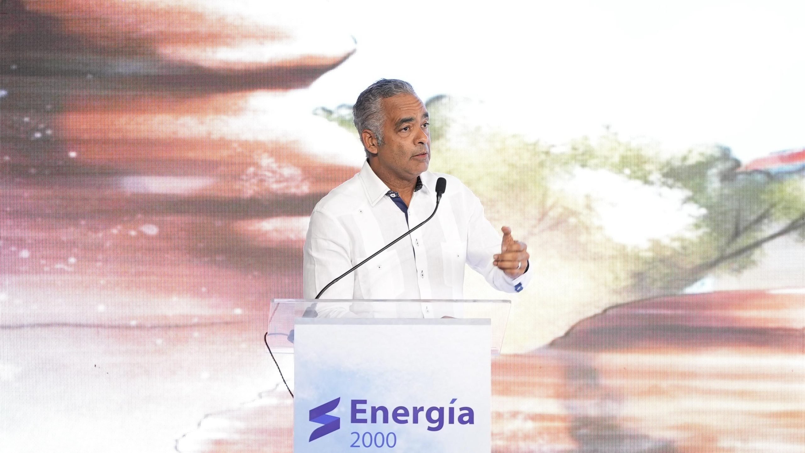 Ministro de Energía y Minas, Joel Santos, resalta aporte de esta infraestructura al desarrollo socioeconómico de la región norte.