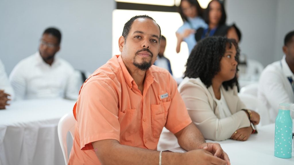 Representantes de las instituciones del Estado que participaron en el primer día del taller.