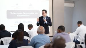 Energía y Minas y Medio Ambiente impulsan capacitación en eficiencia energética a integrantes del Comité Interno de Gestión Ambiental
