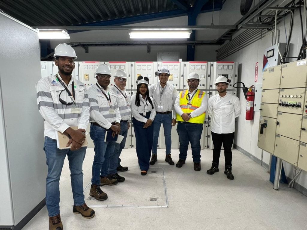 Inspecciones técnicas en subestaciones eléctricas ubicadas en las provincias Santiago, La Romana, La Altagracia y San Pedro de Macorís