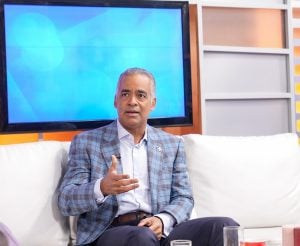 Ministro Joel Santos asegura país registra avances significativos en energía durante 2025