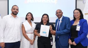 Ministerio de Energía y Minas celebra segunda entrega del concurso interno “Somos ahorro”