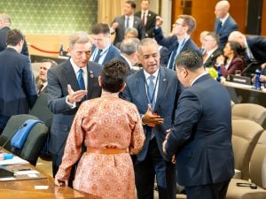 Canciller Roberto Álvarez y ministro Joel Santos participan en reunión sobre minerales críticos convocada por Estados Unidos