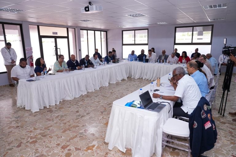 Energía y Minas participa en coordinación interinstitucional para promover el SAF y descarbonización de la aviación civil