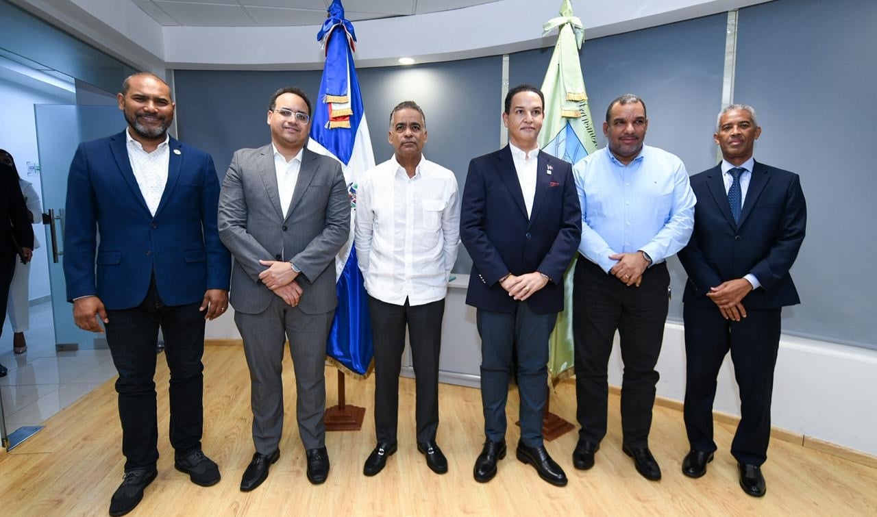 El Gobierno pone en operación moderno simulador de entrenamiento para fortalecer la seguridad del sistema eléctrico