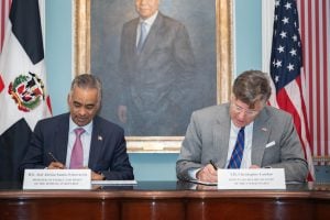 EEUU y República Dominicana firman un memorando de cooperación en energía nuclear civil
