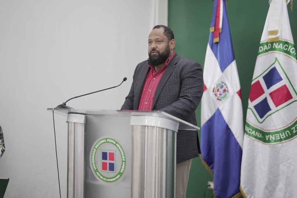 Vicerrector de la Unphu, Walter Lendor