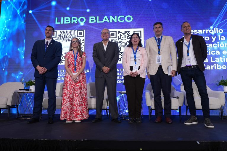 Viceministro Bloise llama a fortalecer la dimensión social de la minería para impulsar su desarrollo sostenible